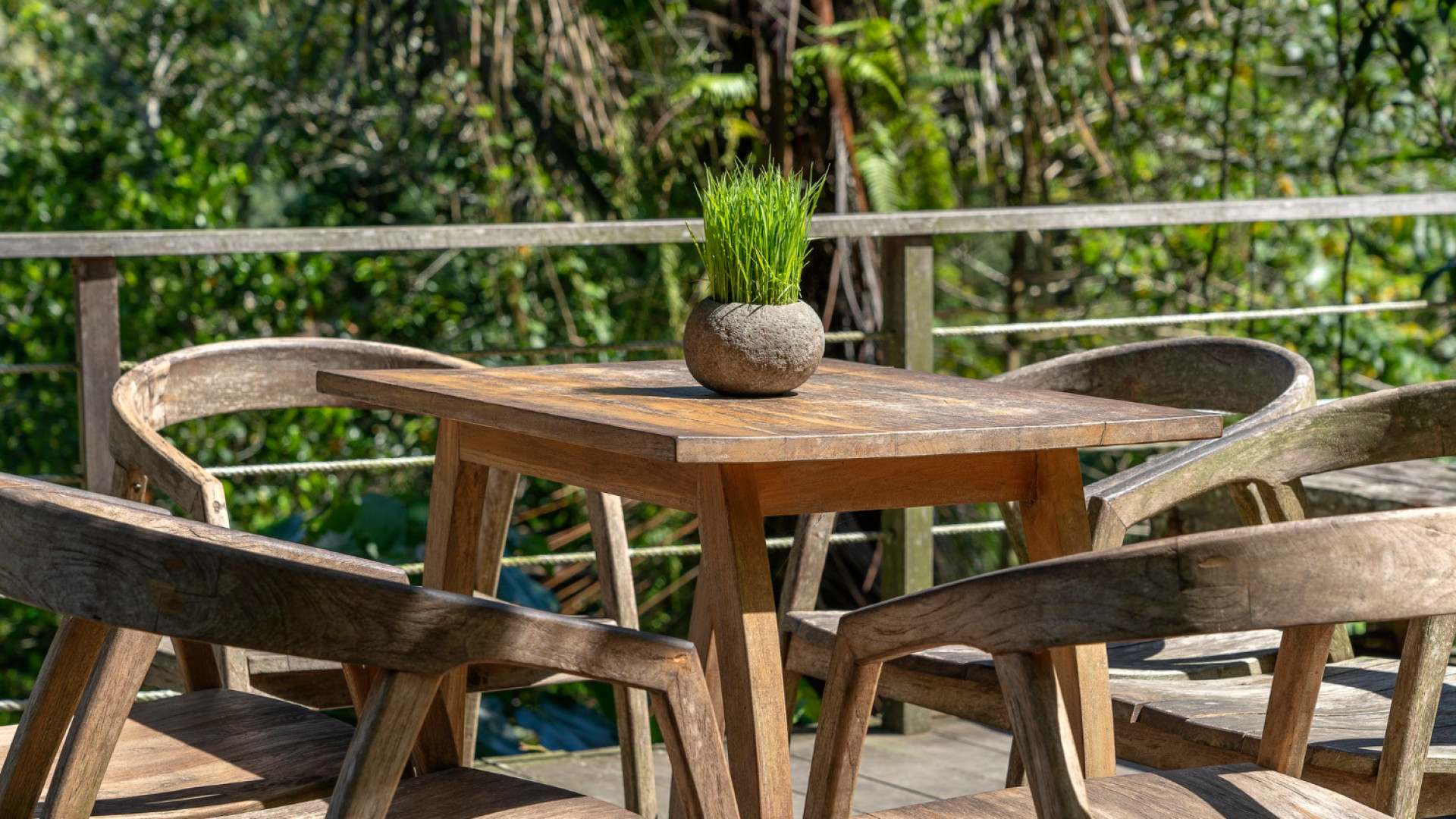 Optimiser son espace extérieur : quelle table de jardin choisir ?